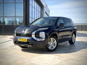 מיצובישי אאוטלנדר