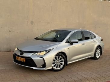 טויוטה קורולה