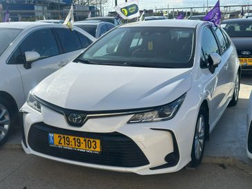 טויוטה קורולה