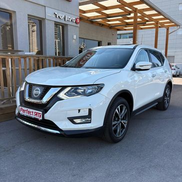 ניסאן X TRAIL