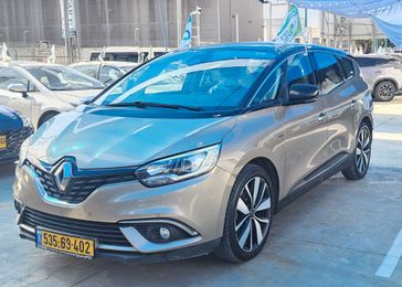 רנו גראנד סניק