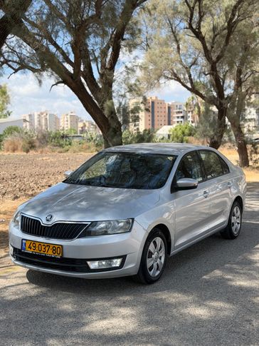 סקודה ראפיד
