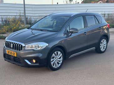 סוזוקי SX4 CROSSOVER