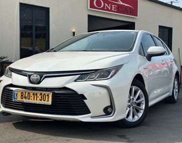 טויוטה קורולה