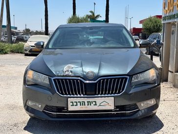 סקודה סופרב