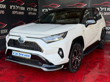 טויוטה RAV4