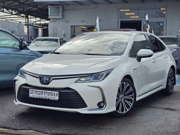 טויוטה קורולה