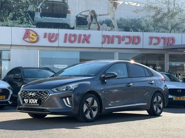 יונדאי איוניק