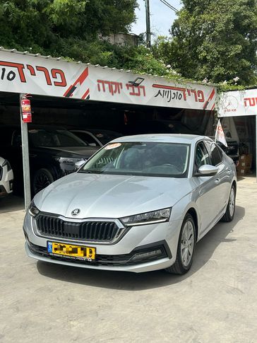 סקודה אוקטביה