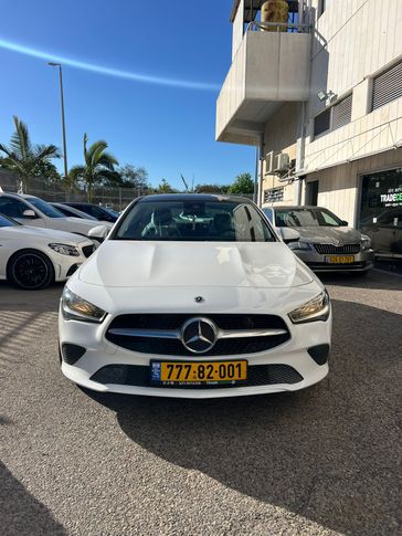 מרצדס CLA קלאס