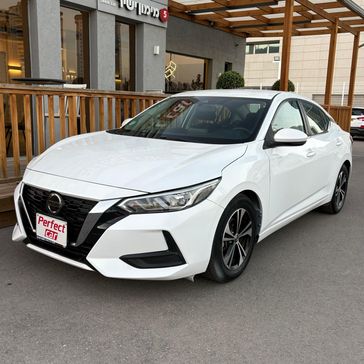 ניסאן סנטרה