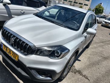 סוזוקי SX4 CROSSOVER