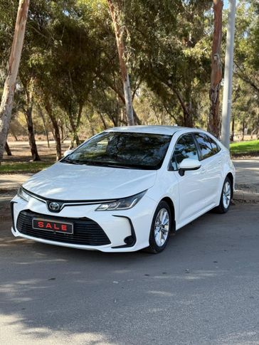 טויוטה קורולה