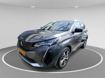 פיג'ו 3008