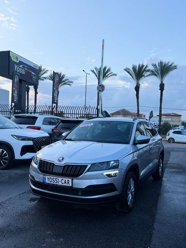 סקודה קארוק