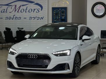 אאודי A5