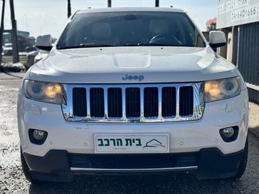 ג'יפ גראנד צ'ירוקי