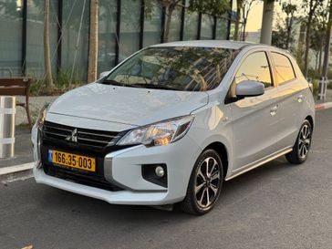 מיצובישי ספייס סטאר