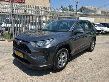 טויוטה RAV4
