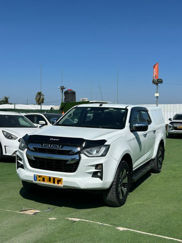 איסוזו D-Max