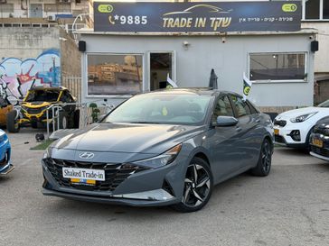 יונדאי אלנטרה