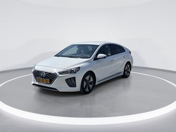 יונדאי איוניק