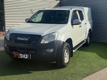 איסוזו D-Max