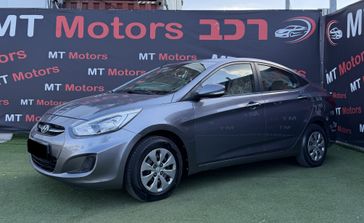 יונדאי I25