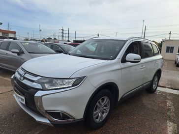 מיצובישי אאוטלנדר