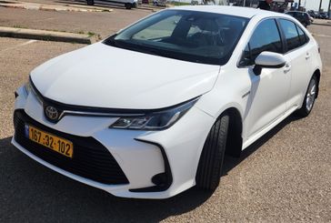 טויוטה קורולה