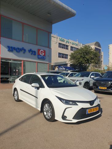 טויוטה קורולה