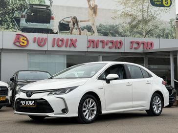 טויוטה קורולה