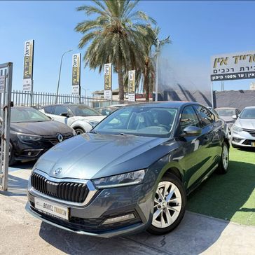 סקודה אוקטביה