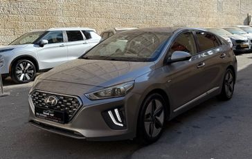 יונדאי איוניק