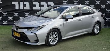 טויוטה קורולה
