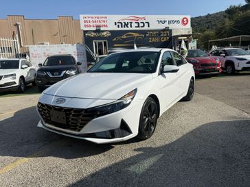 יונדאי אלנטרה