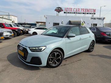 אאודי A1