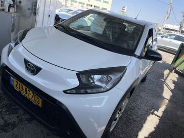 טויוטה אייגו