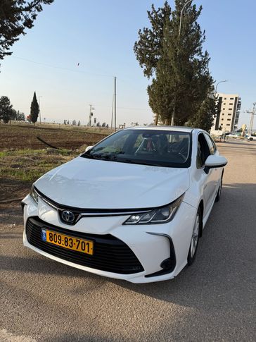 טויוטה קורולה