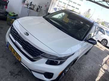 קיה סלטוס