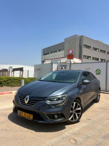 רנו מגאן