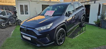 טויוטה RAV4