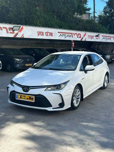 טויוטה קורולה