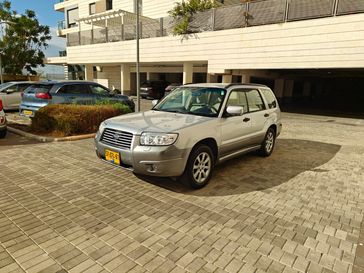 סובארו פורסטר