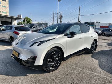 לינק אנד קו LYNKCO 02