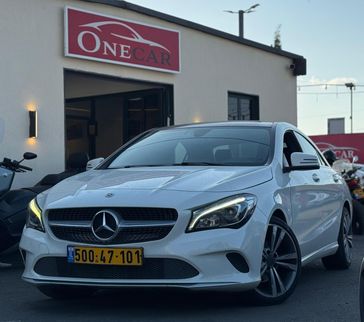 מרצדס CLA קלאס