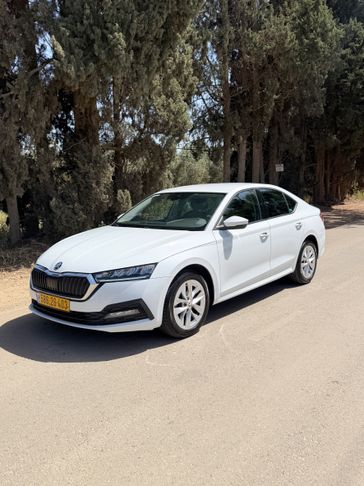 סקודה אוקטביה