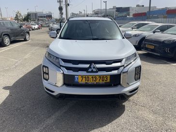 מיצובישי ASX