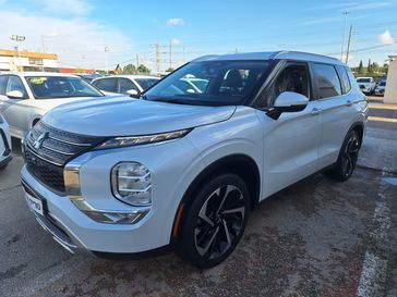 מיצובישי אאוטלנדר