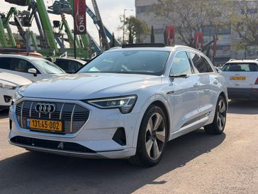 אאודי E-tron